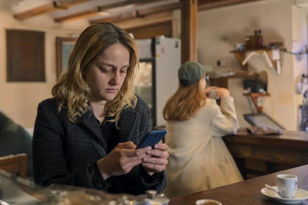 سلام عليكِ يا ماريا